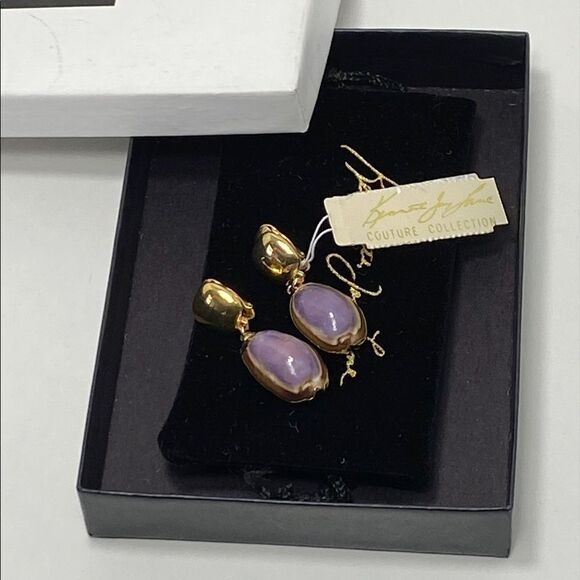 Kenneth Jay Lane Pearl Shell Drop Clip On Earrings - Picture 5 of 7